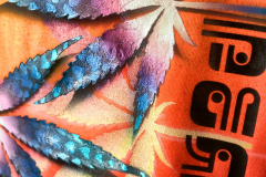 STYLE-LOVE-PEACE-HAPPINESS-DETAIL03-TSHIRT-LPH-scaled